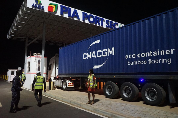 Togo : plusieurs géants du transport maritime rejoignent le port sec d’Adétikopé (Edem Tengue)