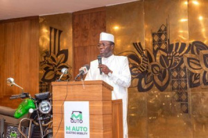 M Auto et le gouvernement togolais ensemble pour la transition vers la mobilit&eacute; &eacute;lectrique