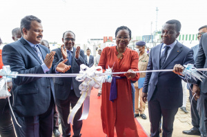 Togo : Victoire Tom&eacute;gah-Dogb&eacute; inaugure le Centre de formation en couture industrielle de la PIA