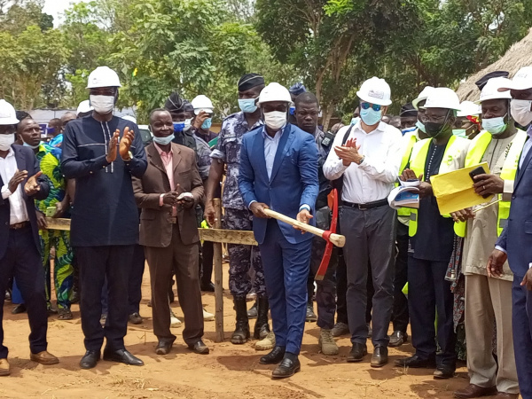 Togo : lancement de la construction de près de 400 salles de classes !