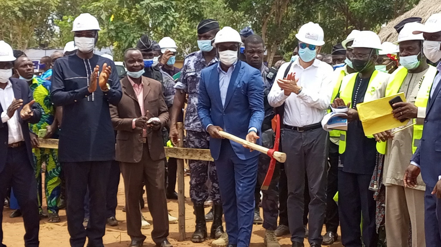 Togo : lancement de la construction de près de 400 salles de classes !
