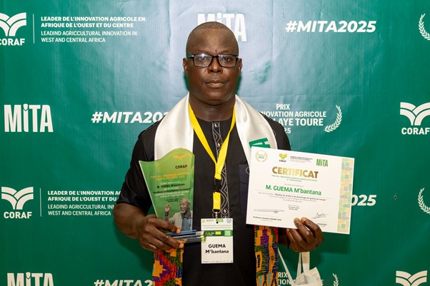 innovation-agricole-le-togolais-guema-batama-remporte-le-premier-prix-au-mita-2025-a-bamako