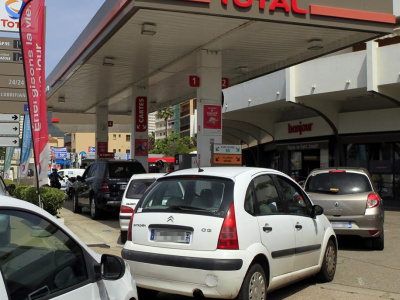 togo-un-retour-a-la-normale-annonce-ce-lundi-apres-une-penurie-d-essence