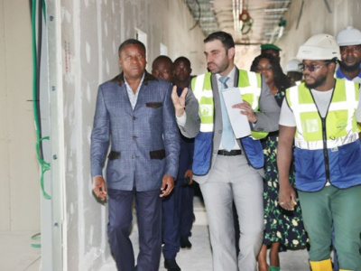 faure-gnassingbe-oversees-progress-at-kara-university-hospital