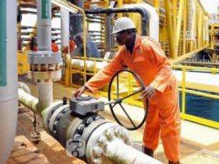 West Africa gas pipeline restarts operations after short pause