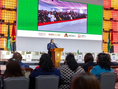 depuis-luanda-faure-gnassingbe-propose-de-creer-les-mecanismes-capables-de-canaliser-les-ressources-africaines-vers-les-infrastructures-regionales