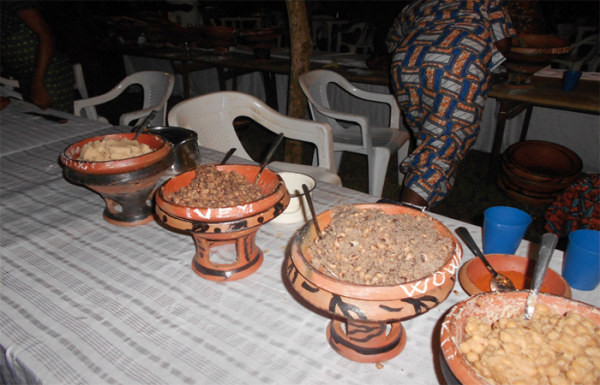 Togo : une campagne pour promouvoir le « consommer local » au restaurant universitaire de Lomé