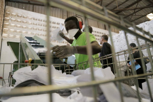 Africa Global Recycling int&egrave;gre le Programme Local Champion de la Soci&eacute;t&eacute; financi&egrave;re internationale