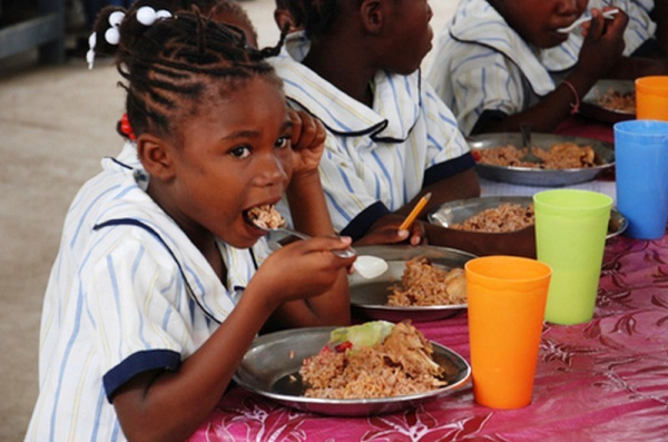 Togo : de 2008 à ce jour, l’alimentation scolaire a coûté près de 20 milliards FCFA