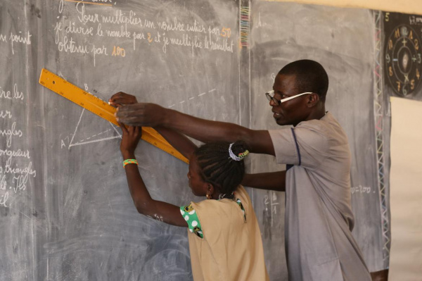 Togo : une aide financière de l&#039;Etat aux enseignants volontaires