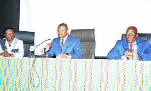 Togo : lancement de travaux de construction d'ouvrages de drainage des eaux pluviales et de bitumage des rues de Lom&eacute;