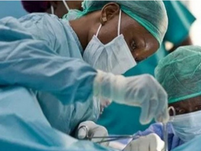 au-togo-plusieurs-medecins-menaces-de-poursuite-pour-exercice-illegal-de-la-profession
