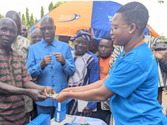 After Lom&eacute; Launch, Togo Expands Cash Transfers Nationwide