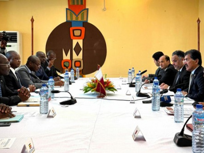 le-togo-et-le-qatar-lancent-une-consultation-politique