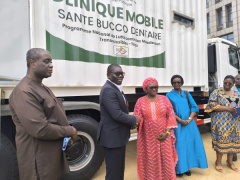 togo-deploys-two-mobile-clinics-to-expand-rural-access-to-specialized-care