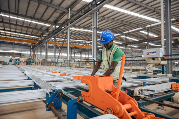 Togo Industrial Production Rises 8.1% in Q3 2025 on Extractive Rebound