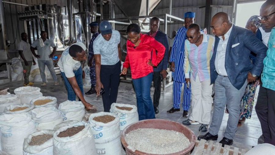 Togo : le Premier ministre évalue les projets gouvernementaux dans les Plateaux