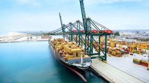 Togo : le port de Lom&eacute; gagne une place dans le Top 100 mondial des ports &agrave; conteneurs (Lloyd&rsquo;s List 2025)