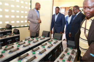 Inauguration de la Centrale solaire off-grid de Takpapi&egrave;ni