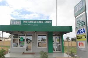 Togo : le projet de fusion du duopole financier d&rsquo;Etat BTCI / UTB est suspendu