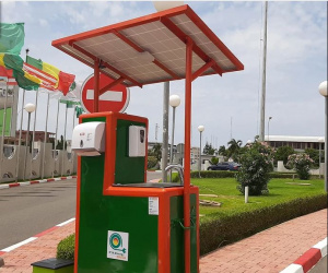 Covid-19 : KYA-Energy Group livre des kits de lavage de mains solaires &agrave; la BIDC