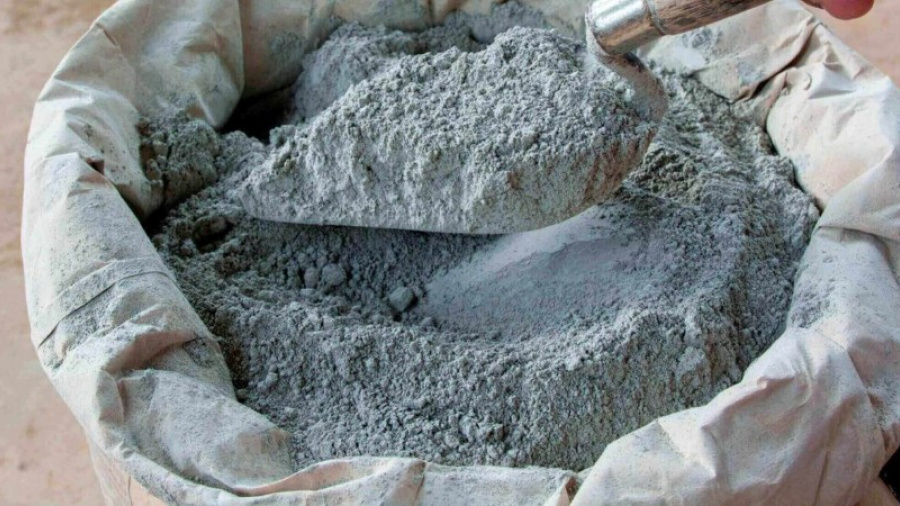 Surench&egrave;re sur le ciment : le gouverneur des Savanes monte au cr&eacute;neau