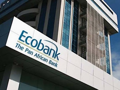 groupe-ecobank-2-1-milliards-de-revenus-sur-l-annee-2023