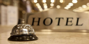 Covid-19 : le gouvernement appelle les h&ocirc;teliers du Grand Lom&eacute; &agrave; se faire vacciner