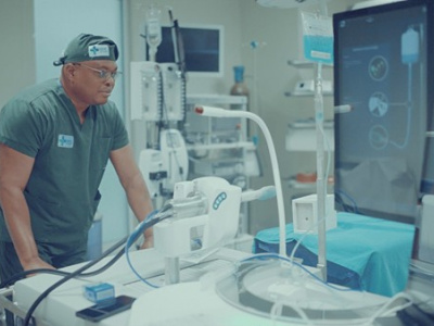 sante-dogta-lafie-integre-une-nouvelle-technologie-pour-le-traitement-du-cancer-de-la-prostate