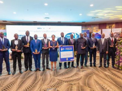 le-togo-occupe-la-4e-place-a-la-brvm-avec-une-valorisation-de-plus-de-1100-milliards-fcfa