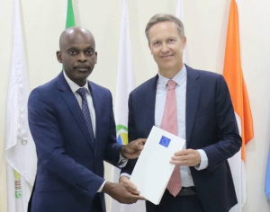 Le nouvel ambassadeur de l&rsquo;UE au Togo Gwilym Jones entre en fonction