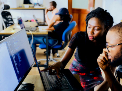 togo-un-programme-de-formation-numerique-pour-les-jeunes-avec-l-appui-du-commonwealth