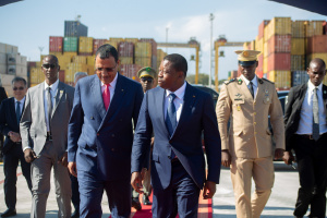 Le Pr&eacute;sident nig&eacute;rien Mohamed Bazoum en visite au Port de Lom&eacute;
