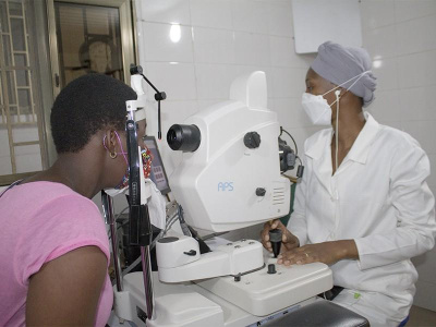 cataracte-le-togo-lance-une-campagne-nationale-de-chirurgie-gratuite-pour-4000-patients