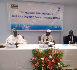 A Lom&eacute;, les ministres de la s&eacute;curit&eacute; de l&rsquo;Uemoa &eacute;changent sur la paix
