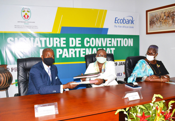 Togo : Ecobank appuie les jeunes entrepreneurs à hauteur de 150 millions FCFA