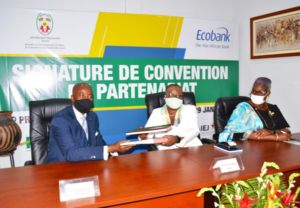 Togo : Ecobank appuie les jeunes entrepreneurs à hauteur de 150 millions FCFA