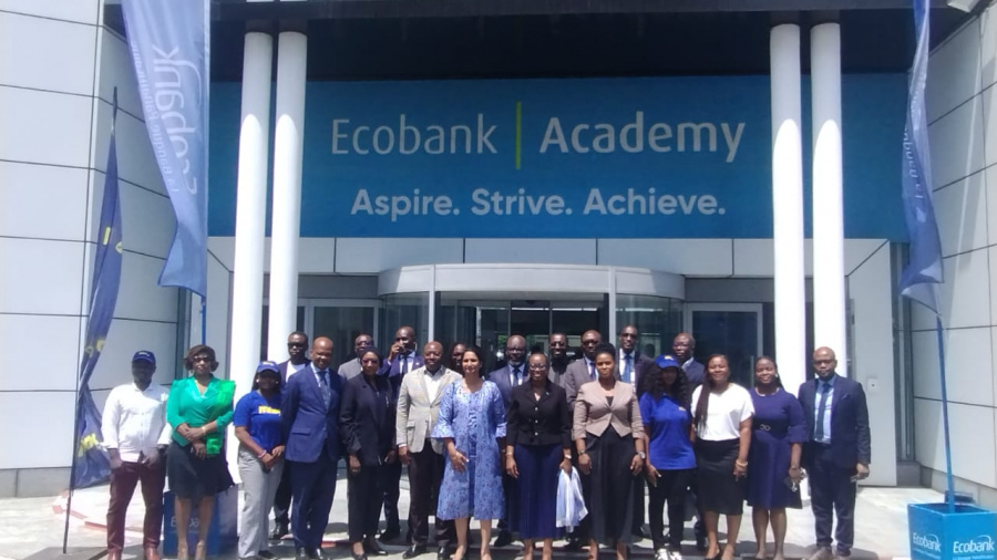 Togo : Ecobank et Mixx s’associent pour lancer un service de Mobile Banking