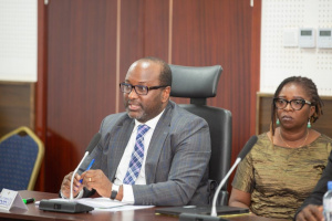 Elaboration du cadre de partenariat pays 2023-2027 : la Banque mondiale consulte les d&eacute;put&eacute;s