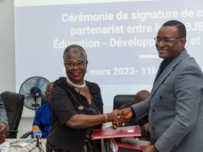 togo-deux-accords-annoncent-un-accompagnement-supplementaire-pour-les-diplomes-des-ifad