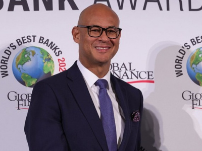 ecobank-decroche-trois-distinctions-aux-world-s-best-banks-2025-awards