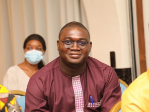 Togo : Guillaume Djondo, chef de la com digitale de la pr&eacute;sidence, distingu&eacute; avec un prix litt&eacute;raire