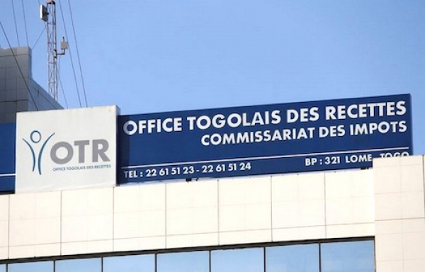 Togo : les notaires outillés sur le nouveau code général des impôts
