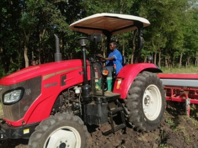 togo-l-infa-de-tove-a-forme-100-jeunes-pour-la-mecanisation-agricole