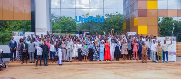 Togo : 244 jeunes certifiés dans les métiers du numérique via le programme D-CLIC