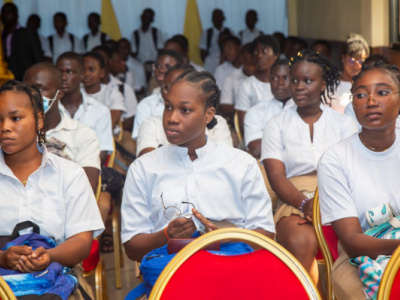 togo-to-distribute-100-000-school-kits-to-girls-under-world-bank-backed-program